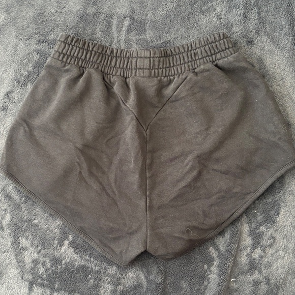 Gymshark Training Sweat Shorts - S - Picture 2 of 2